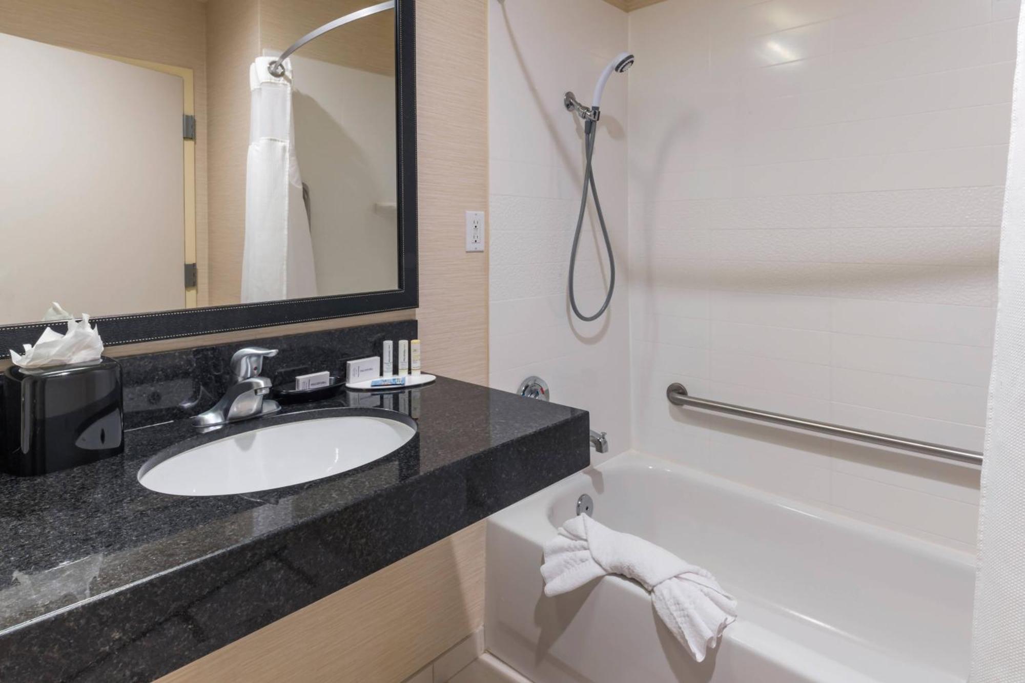 Fairfield Inn Salt Lake City South Мюррей Экстерьер фото