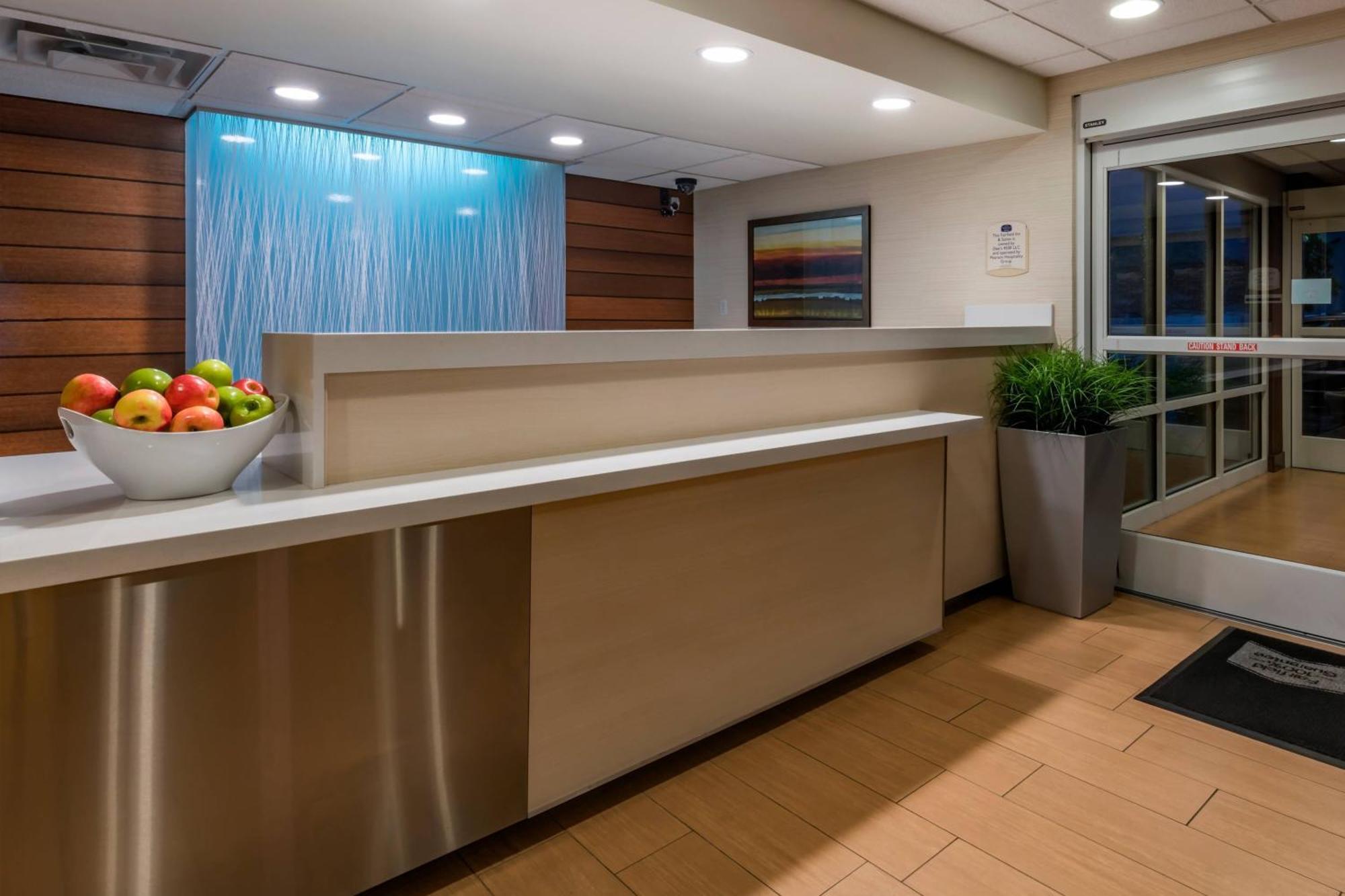 Fairfield Inn Salt Lake City South Мюррей Экстерьер фото