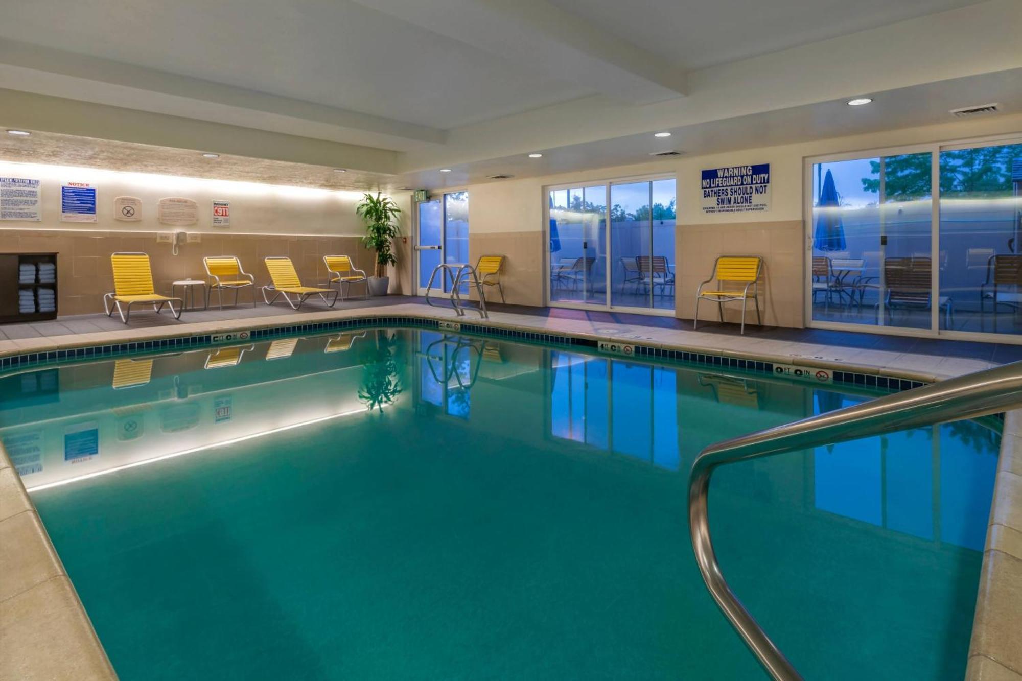 Fairfield Inn Salt Lake City South Мюррей Экстерьер фото
